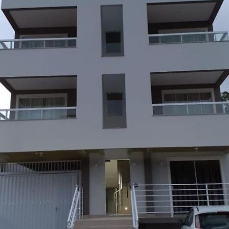 Apartamento Bombinhas Exterior foto